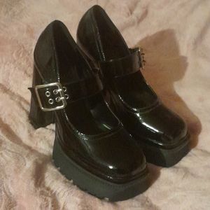 Forever 21 Black platforms